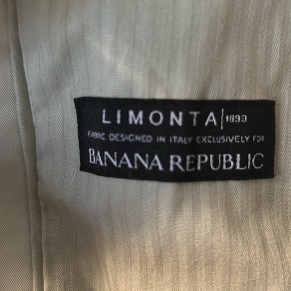 Banana Republic Trench coat - Picture 3 of 7